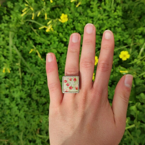 Γυναικείο δαχτυλίδι με print λουλουδιών και υγρό γυαλί - λουλούδι, boho, μεγάλα, αυξομειούμενα, φθηνά - 3