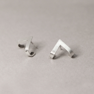 Ασημένια σκουλαρίκια Λ τρίγωνα 925 ear cuffs - ασήμι, γεωμετρικά σχέδια, μικρά - 4