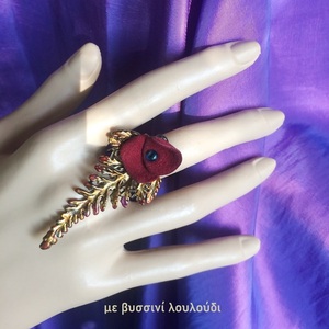 Χρωματισμένο δαχτυλίδι "Φύλλο με λουλούδι" - δέρμα, ορείχαλκος, λουλούδι, μεγάλα, αυξομειούμενα, φθηνά - 4