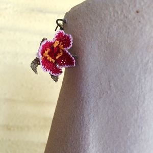 Σκουλαρίκια φριβολιτέ "Red Blossom" - λουλούδι, μικρά, boho, κρεμαστά - 3