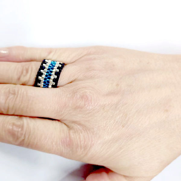 Χειροποίητο μαύρο δαχτυλίδι με χάντρες miyuki delica - χάντρες, miyuki delica, μεγάλα, αυξομειούμενα, δώρα για γυναίκες - 3