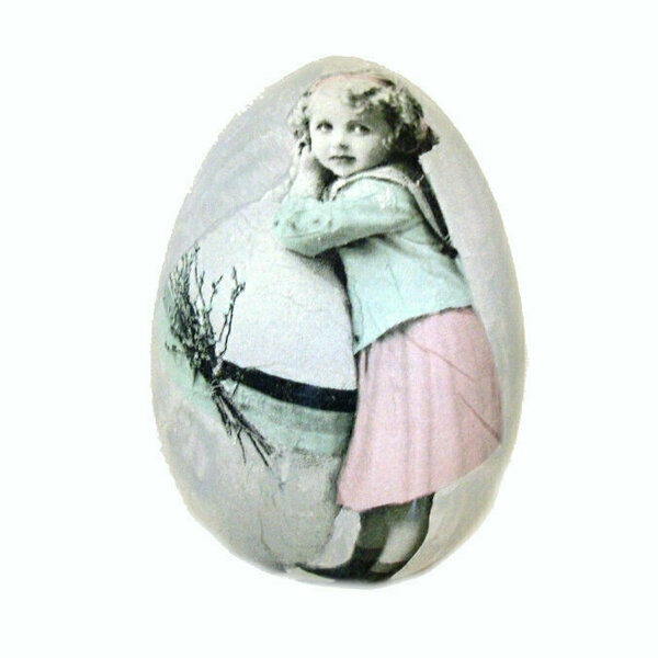 Πήλινο αυγό πασχαλινό με μικρό κοριτσάκι - διακοσμητικά