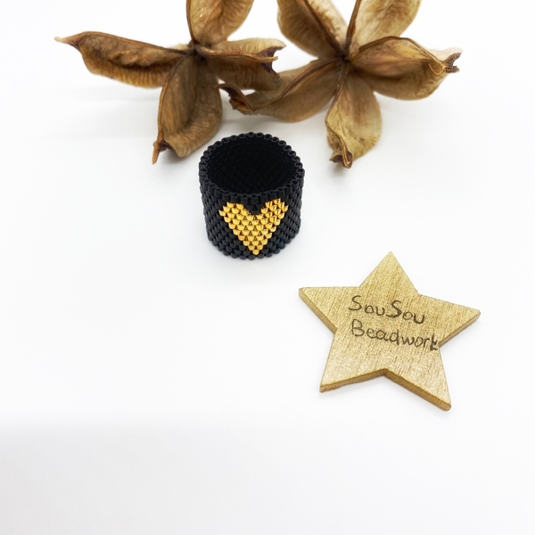 Love me φαρδύ δαχτυλίδι με σχέδιο χρυσή καρδιά, κεντημένο με γνήσιες χάντρες Miyuki Delica - καρδιά, χάντρες, σταθερά - 3