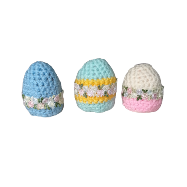 Σετ δώρου 3 πλεκτών τεμαχίων αυγά μπλε, μπεζ με λουλουδάκια. Υψους 6 εκ. - διακοσμητικά, πασχαλινά αυγά διακοσμητικά, για ενήλικες, πασχαλινά δώρα, σετ δώρου - 4