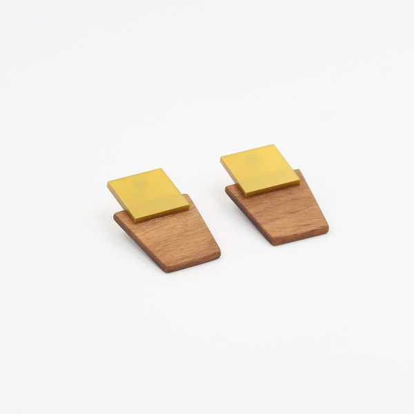 Ξύλινα μικρά σκουλαρίκια με χρυσό plexiglass - ξύλο, καρφωτά, μικρά, plexi glass - 2
