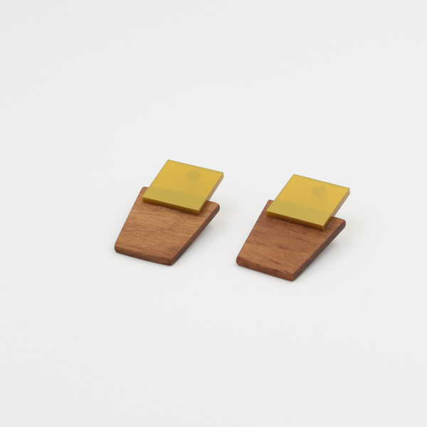Ξύλινα μικρά σκουλαρίκια με χρυσό plexiglass - ξύλο, καρφωτά, μικρά, plexi glass - 3