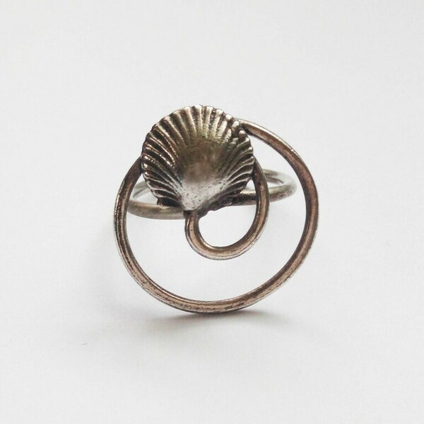 Επάργυρο δαχτυλίδι σε σπιράλ σχέδιο με κοχυλάκι - επάργυρα, μικρά, αυξομειούμενα, γούρια, φθηνά - 4