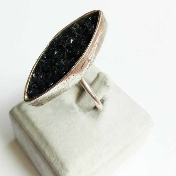 Εντυπωσιακό επάργυρο χειροποίητο δαχτυλίδι με πέτρες από μαύρο Όνυχα - ημιπολύτιμες πέτρες, επάργυρα, μεγάλα, αυξομειούμενα, φθηνά - 5