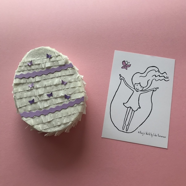 Ευχετήρια κάρτα και πασχαλινό αυγό πινιάτα - κορίτσι, πεταλούδα, κάρτα ευχών, δώρο πάσχα - 2