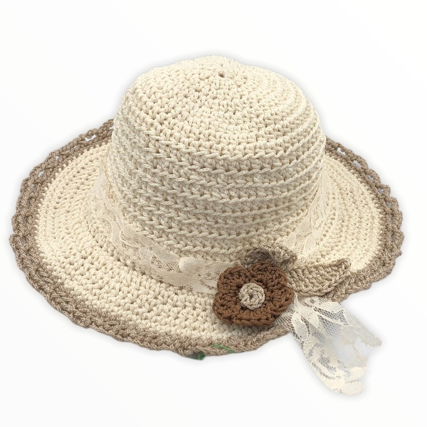 Χειροποίητο πλεκτό ιβουάρ καπέλο με δαντέλα και καφέ λουλούδια - νήμα, απαραίτητα καλοκαιρινά αξεσουάρ