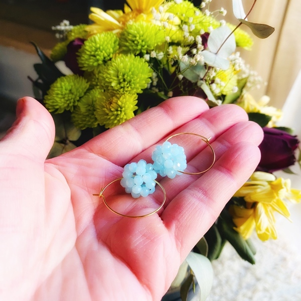 Σκουλαρίκια κρίκοι με κρεμαστή χειροποίητη σφαίρα από γαλάζια κρύσταλλα - σκουλαρίκια, κρίκοι, πέτρες, ατσάλι - 2