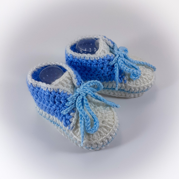 Πλεκτά λευκά-γαλάζια παπουτσάκια για αγόρια/ σπορτέξ / 0-12/ Crochet white-blue booties for a baby boy/ sneakers - αγόρι, 0-3 μηνών, βρεφικά ρούχα - 3