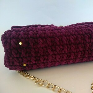 Deep purple / Μικρή χειροποίητη τσάντα σε βαθύ δαμασκινί - clutch, χιαστί, all day, πλεκτές τσάντες, μικρές - 5