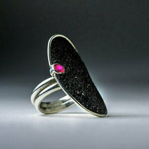 Δαχτυλίδι μαύρης άμμου ασημένιο δαχτυλίδι 925, Χειροποίητο με κόκκινο CZ, , Δαχτυλίδι οργανικής υφής, γυναικείο δαχτυλίδι, Δαχτυλίδι δώρου, μοναδικό , κομψό. - ημιπολύτιμες πέτρες, ασήμι 925, boho, μεγάλα, αυξομειούμενα - 5