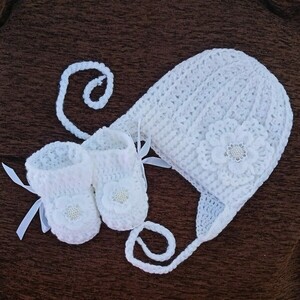Πλεκτό λευκό σετ για κορίτσια / σκουφάκι, παπουτσάκια / 0-12/ Crochet white set for girls / hat, shoes - κορίτσι, σετ, βρεφικά ρούχα - 4