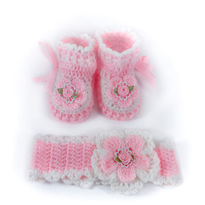 Πλεκτό ροζ-λευκό σετ για κορίτσια / κορδέλα, παπουτσάκια / 0-12/ Crochet white-pink set for girls / band, shoes - κορίτσι, σετ, βρεφικά ρούχα