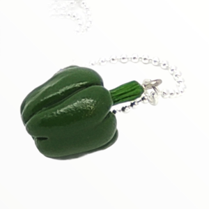 Κολιέ πράσινη πιπεριά (green paprika necklace) ,χειροποίητα κοσμήματα μινιατούρες λαχανικών και απομίμησης φαγητού απο πολυμερικό πηλό Mimitopia - γυναικεία, πηλός, χειροποίητα, μινιατούρες φιγούρες, φαγητό - 2