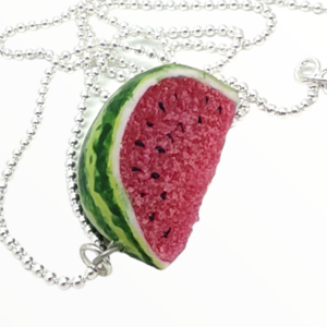 Kολιέ Καρπούζι (Watermelon necklace),χειροποίητα κοσμήματα μινιατούρες φρούτων και απομίμησης φαγητού απο πολυμερικό πηλό Mimitopia - γυναικεία, πηλός, χειροποίητα, καρπούζι, μινιατούρες φιγούρες - 2