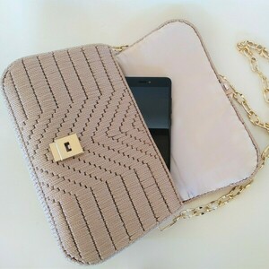 Nude beige clutch/ Πλεκτό τσαντάκι clutch σε nude μπεζ - ανοιξιάτικο, ώμου, πλεκτές τσάντες, μικρές - 2