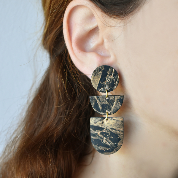 Black Bronze Marble Polymer Clay Earrings - πηλός, καρφωτά, polymer clay - 3