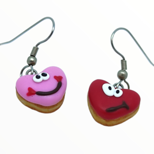 Σκουλαρίκια Λουκουμάδες donuts με φατσούλες σε σχημα καρδιάς (donuts earrings),κοσμήματα απομίμησης φαγητού, χειροποίητα κοσμήματα πολυμερικού πηλού από τη Mimitopia - καρδιά, πηλός, γλυκά - 3