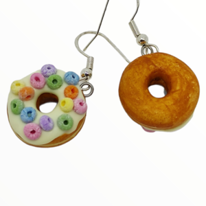 Σκουλαρίκια λουκουμάδες donuts με δημητριακά (donuts earrings),κοσμήματα απομίμησης φαγητού, χειροποίητα κοσμήματα πολυμερικού πηλού από τη Mimitopia - καρδιά, πηλός, γλυκά - 5