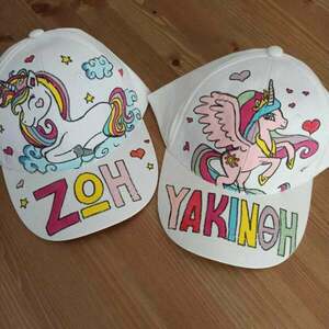 παιδικό καπέλο jockey με όνομα και θέμα μονόκερος σε συννεφάκι ( sitting unicorn ) - όνομα - μονόγραμμα, δώρα για παιδιά, μονόκερος, καπέλα, προσωποποιημένα - 4