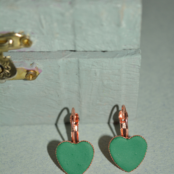 Κρεμαστά σκουλαρίκια σμαραγδί καρδούλες απο πηλό - καρδιά, πηλός, μικρά, κρεμαστά, φθηνά - 2