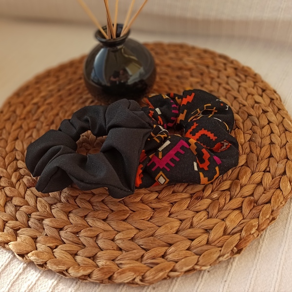 Λάστιχα μαλλιών/Scrunchies σετ των 2 μαύρο ,εμπριμέ boho - λαστιχάκια μαλλιών - 2