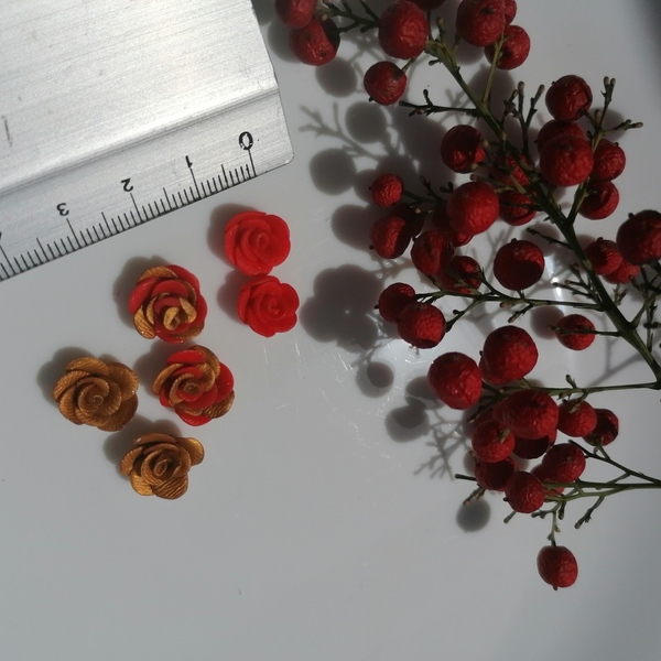 Σκουλαρίκια τριαντάφυλλα καρφωτά - τριαντάφυλλο, πηλός, λουλούδι, καρφωτά, γιορτή της μητέρας - 2