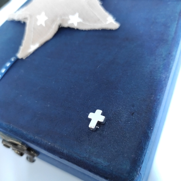 Ξύλινο κουτί μαρτυρικών, με αστέρι μαξιλαράκι. - αστέρι, μαρτυρικά, βάπτισης - 4
