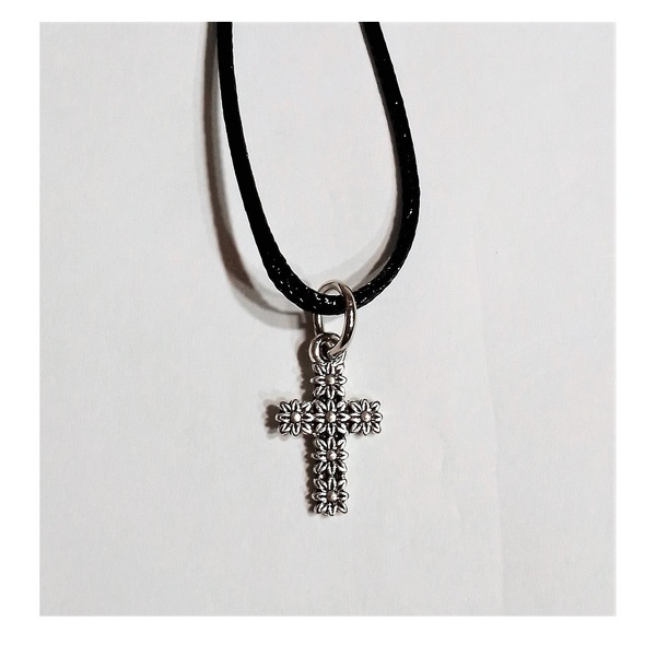 Γυναικείο μενταγιόν με σταυρό σε μαύρο snake cord. - σταυρός, κοντά, γιορτή της μητέρας - 5