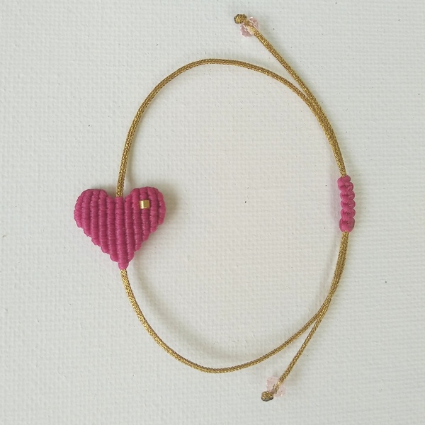 Βραχιόλι μακραμέ καρδιά ροζ-φούξια με χρυσή χάντρα miyuki - καρδιά, μακραμέ, boho, χεριού - 4