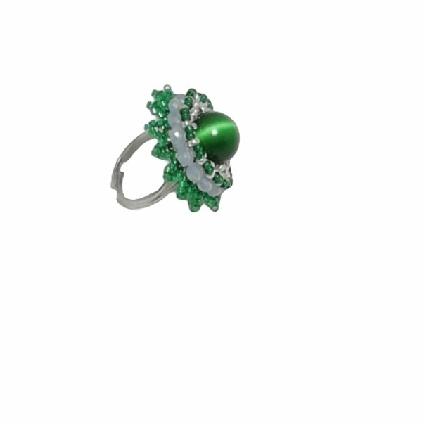 Χειροποίητο δαχτυλίδι από χάντρες και κρύσταλλα σε πράσινο χρώμα - χάντρες, μεγάλα, αυξομειούμενα - 2