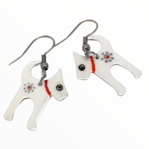 Σκουλαρίκια άσπρα σκυλάκια βαμμένα με Σμάλτο , χειροποίητα κοσμήματα σμάλτου mimitopia - σμάλτος, ατσάλι, boho, κρεμαστά - 4