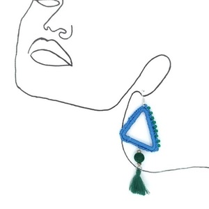 Έθνικ σκουλαρίκια τριγωνικά πλεκτά μπλε ελεκτρικ - statement, γεωμετρικά σχέδια, must αξεσουάρ, boho, πλεκτά - 2