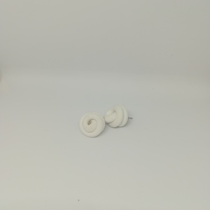 Μικρά σκουλαρίκια κόμποι φτιαγμένα από πηλό - πηλός, καρφωτά, μικρά
