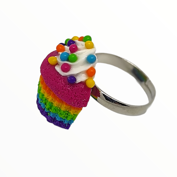 Χειροποίητο Δαχτυλίδι cupcake Rainbow,κοσμήματα απομίμησης γλυκών, χειροποίητα κοσμήματα μινιατούρες πολυμερικού πηλού Mimitopia - πηλός, boho, γλυκά, αυξομειούμενα - 3