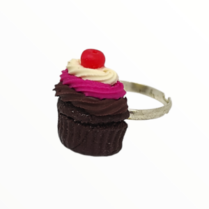 Χειροποίητο Δαχτυλίδι cupcake βανίλια φράουλα σοκολάτα,κοσμήματα απομίμησης γλυκών, χειροποίητα κοσμήματα μινιατούρες πολυμερικού πηλού Mimitopia - πηλός, boho, γλυκά, αυξομειούμενα