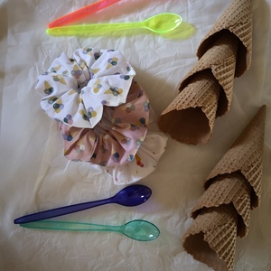 Scrunchies λαστιχάκια μαλλιών υφασμάτινα παγωτα τμχ 1 - δώρο, λαστιχάκια μαλλιών - 4