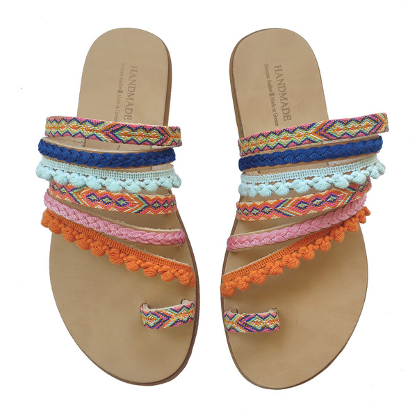 Δερμάτινα χειροποίητα σανδάλια με boho τρέσες - δέρμα, pom pom, boho, φλατ, slides