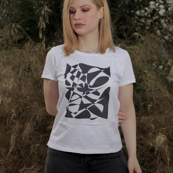 T-shirt black and white weird abstract pattern - t-shirt - 2