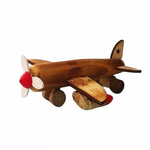 Χειροποίητο ξύλινο μαχητικό αεροπλάνο - ξύλινα παιχνίδια
