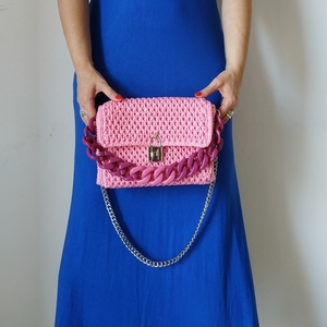 Χειροποίητη πλεκτή τσάντα σε ροζ με κοκκαλινη αλυσίδα - νήμα, ώμου, μεγάλες, all day, πλεκτές τσάντες - 2