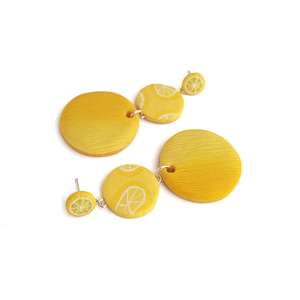 Κίτρινα καρφωτά σκουλαρίκια με λεμόνια - πηλός, ατσάλι, κρεμαστά, μεγάλα, faux bijoux, καρφάκι - 3