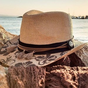 Custom / Handpainted καπέλο Hibiscus - γυναικεία, απαραίτητα καλοκαιρινά αξεσουάρ, δώρα για γυναίκες, ψάθινα