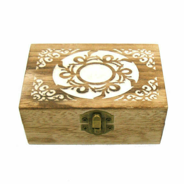Ξύλινο κουτί με τέσσερα μικρά χειροποίητα διακοσμητικά σαπουνάκια - 2