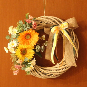 Στεφάνι μπαμπού με τεχνητά λουλούδια ,διαμέτρου 30 εκ. - στεφάνια, λουλούδια - 4