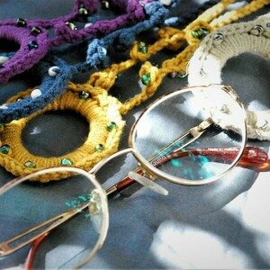 Γυναικείο κολιέ για γυαλιά - αλυσίδες, κορδόνια γυαλιών - 3