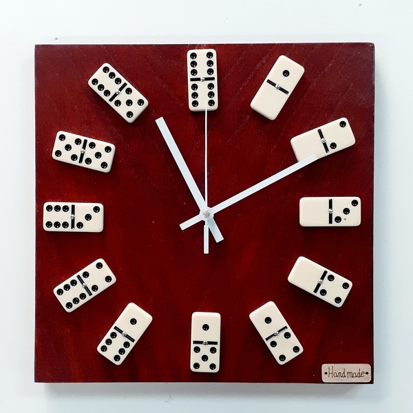 Ξύλινο ρολόι τοίχου ''Domino''-διαστάσεις 29χ29χ3 εκ. - ξύλο, διακόσμηση, τοίχου, πρωτότυπα δώρα